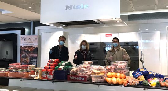 Solidaritätsaktion: Nahrungsmittel für bedürftige Familien während der Coronavirus-Krise