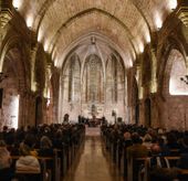 caterva música en la Iglesia San Juan del Hospital